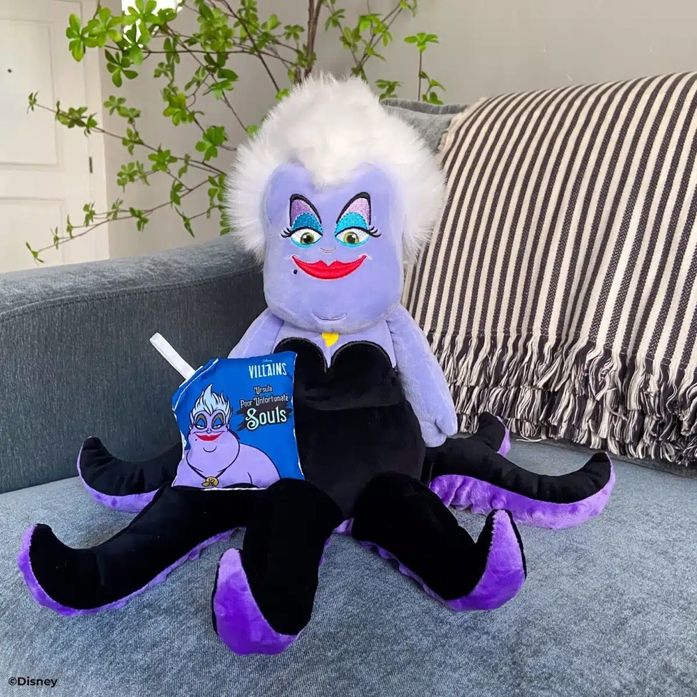 New Retired Disney Ursula Scentsy Buddy- NIB w/ Scent Pak- $45